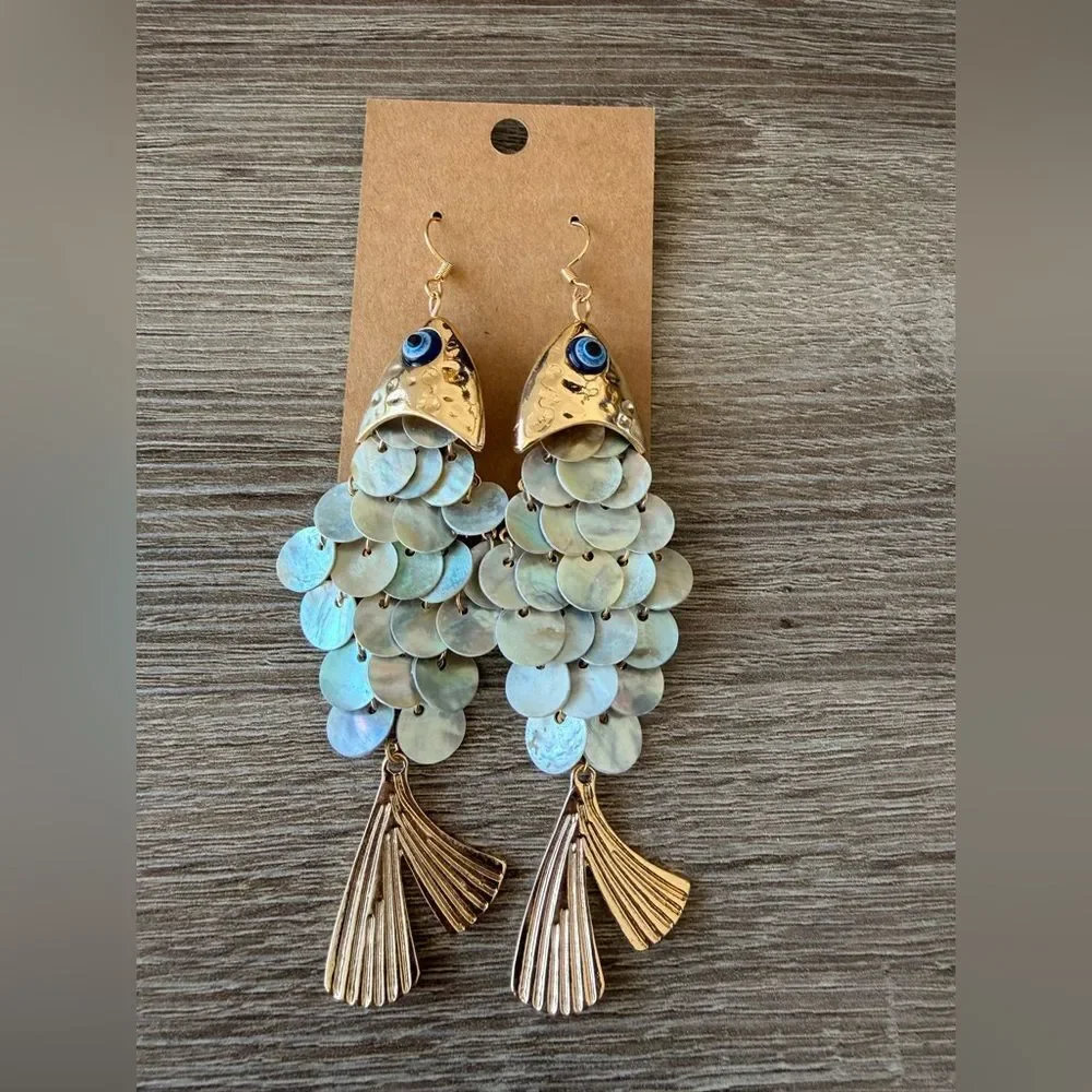 Gold Fish drop Earrings N1152